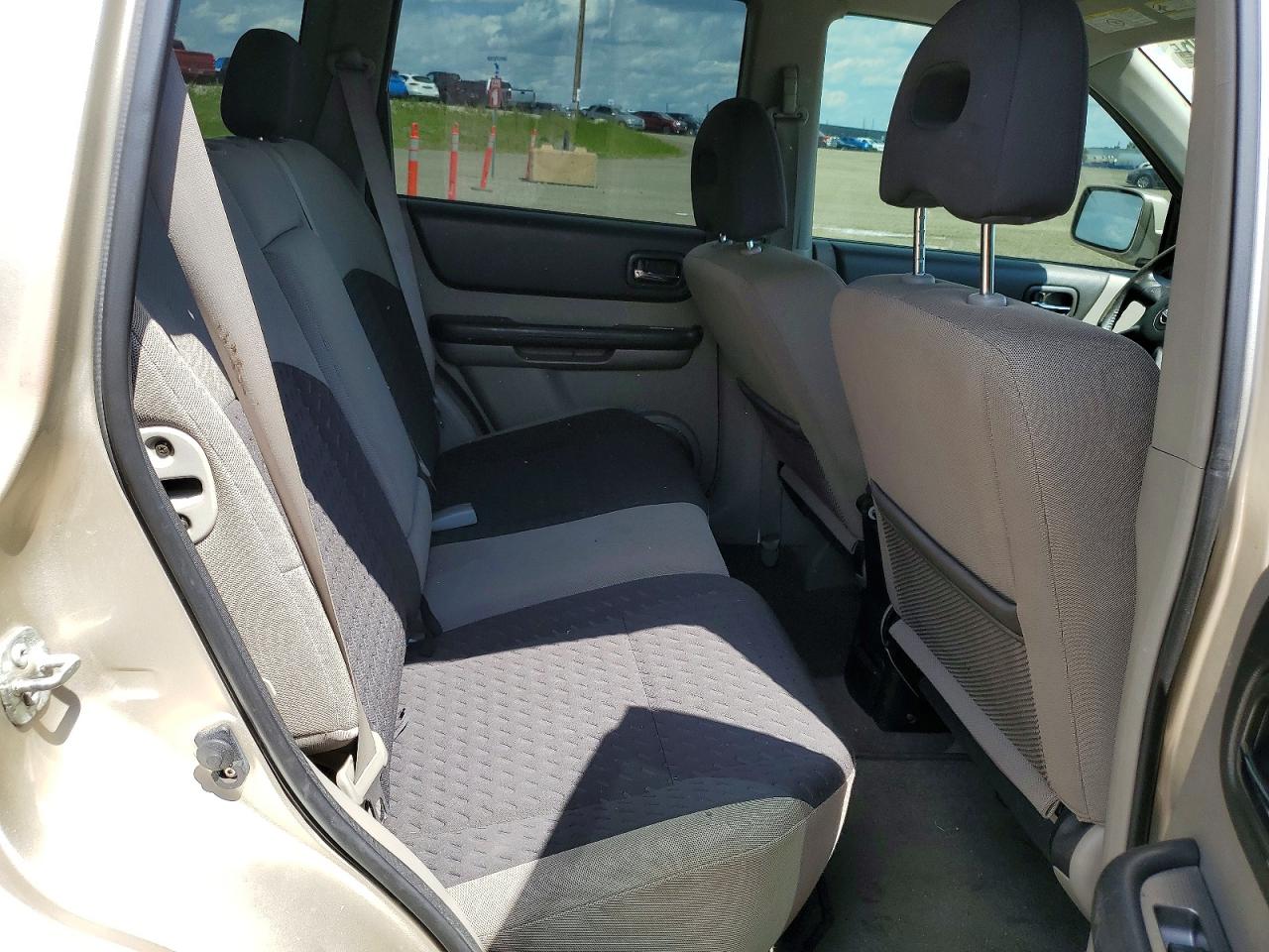 2006 NISSAN X-TRAIL