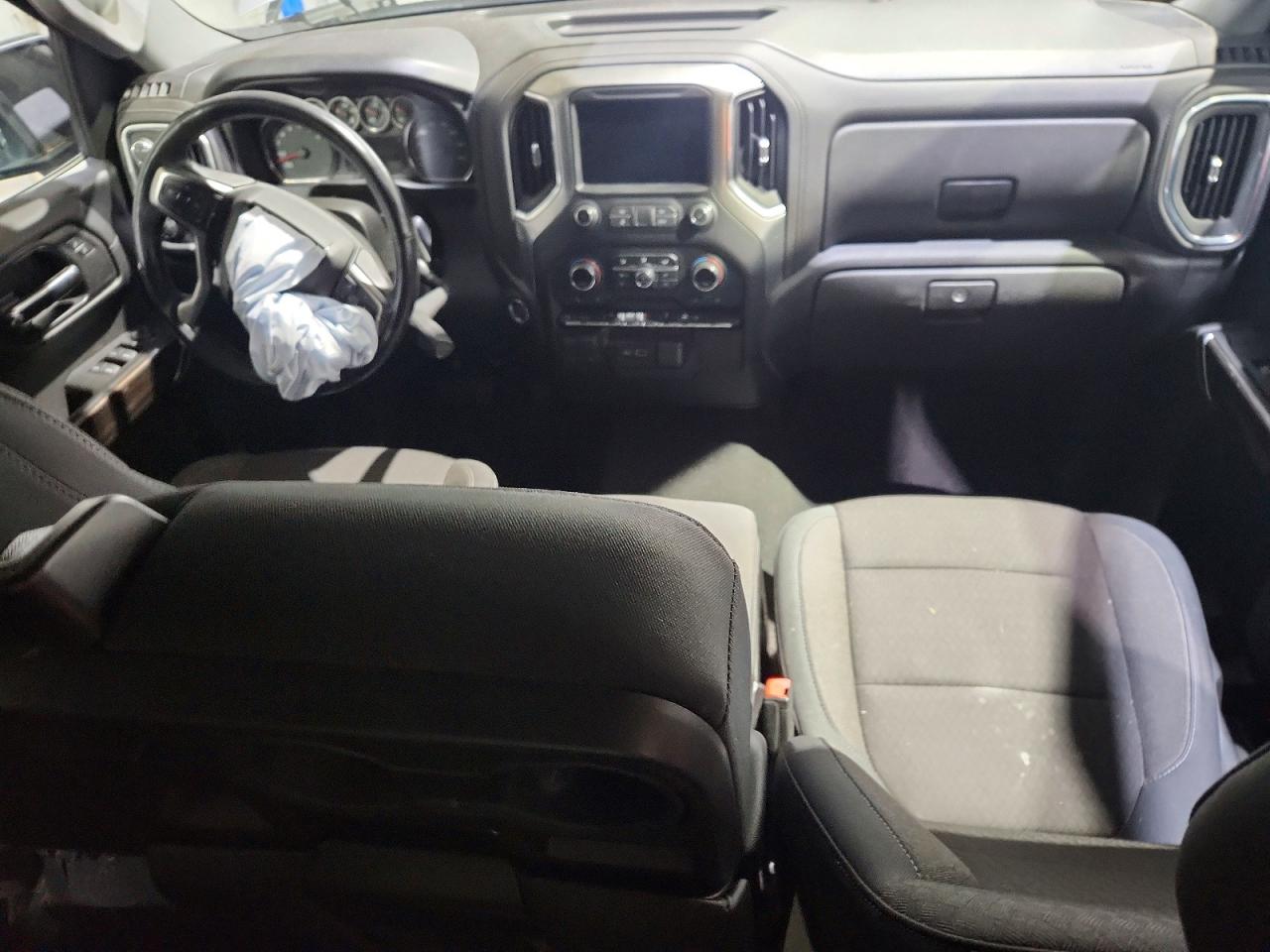 2020 CHEVROLET SILVERADO