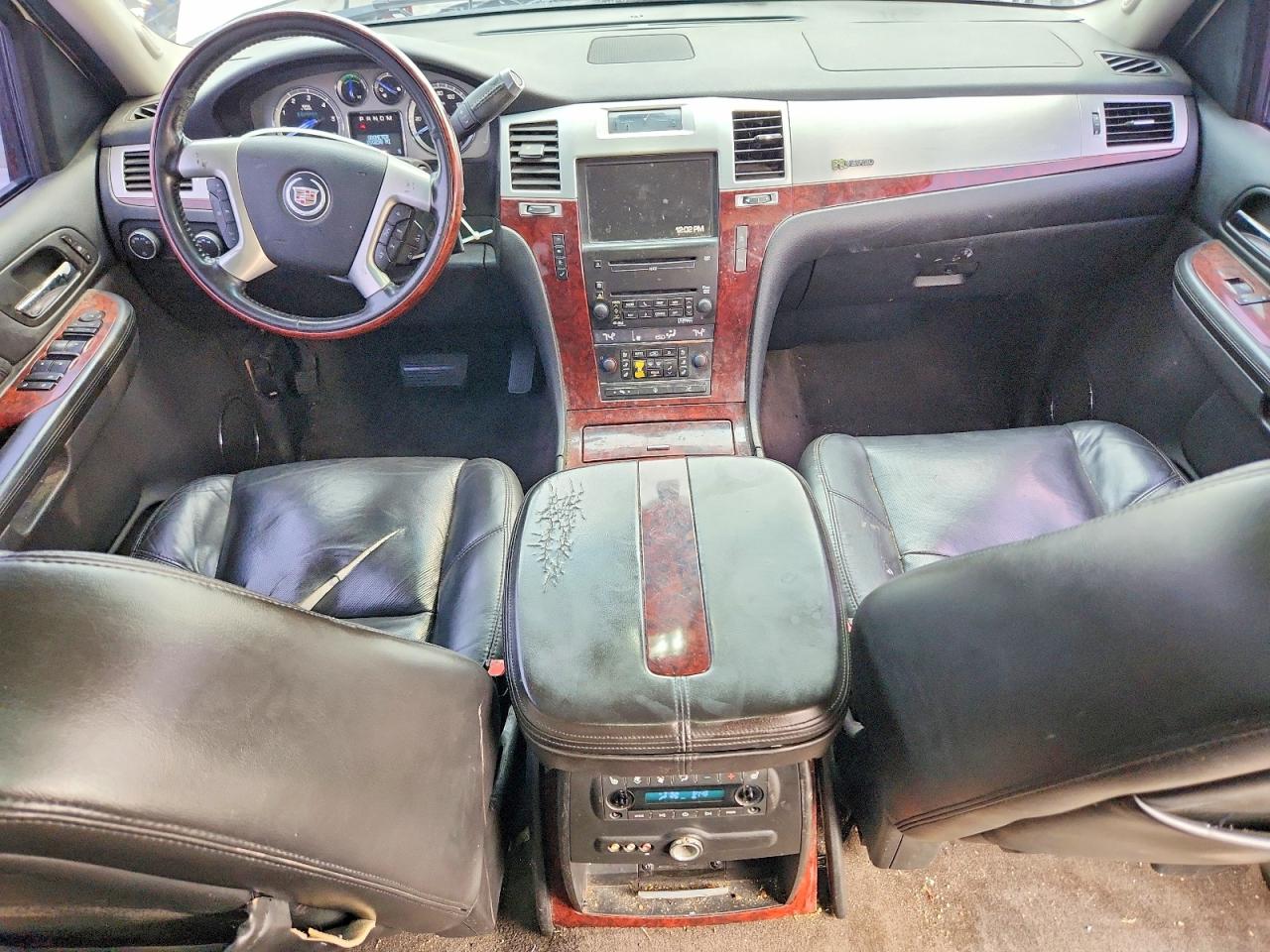 2009 CADILLAC ESCALADE