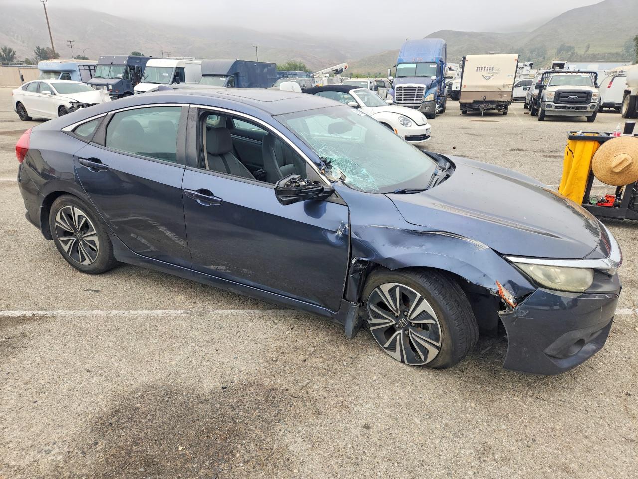 2016 HONDA CIVIC