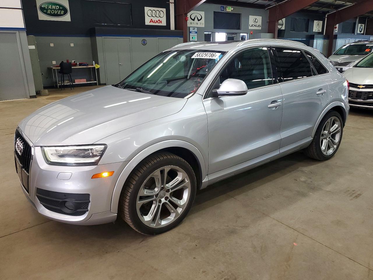 2015 AUDI Q3