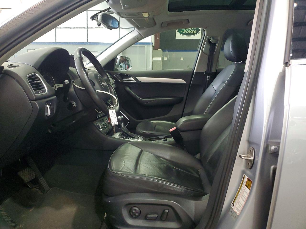 2015 AUDI Q3
