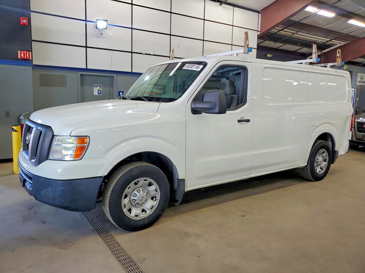2015 NISSAN NV