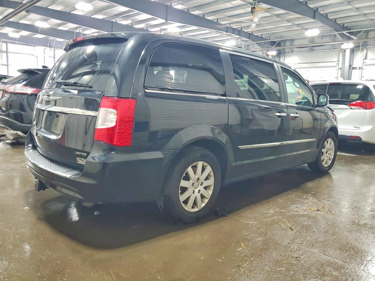2016 CHRYSLER MINIVAN
