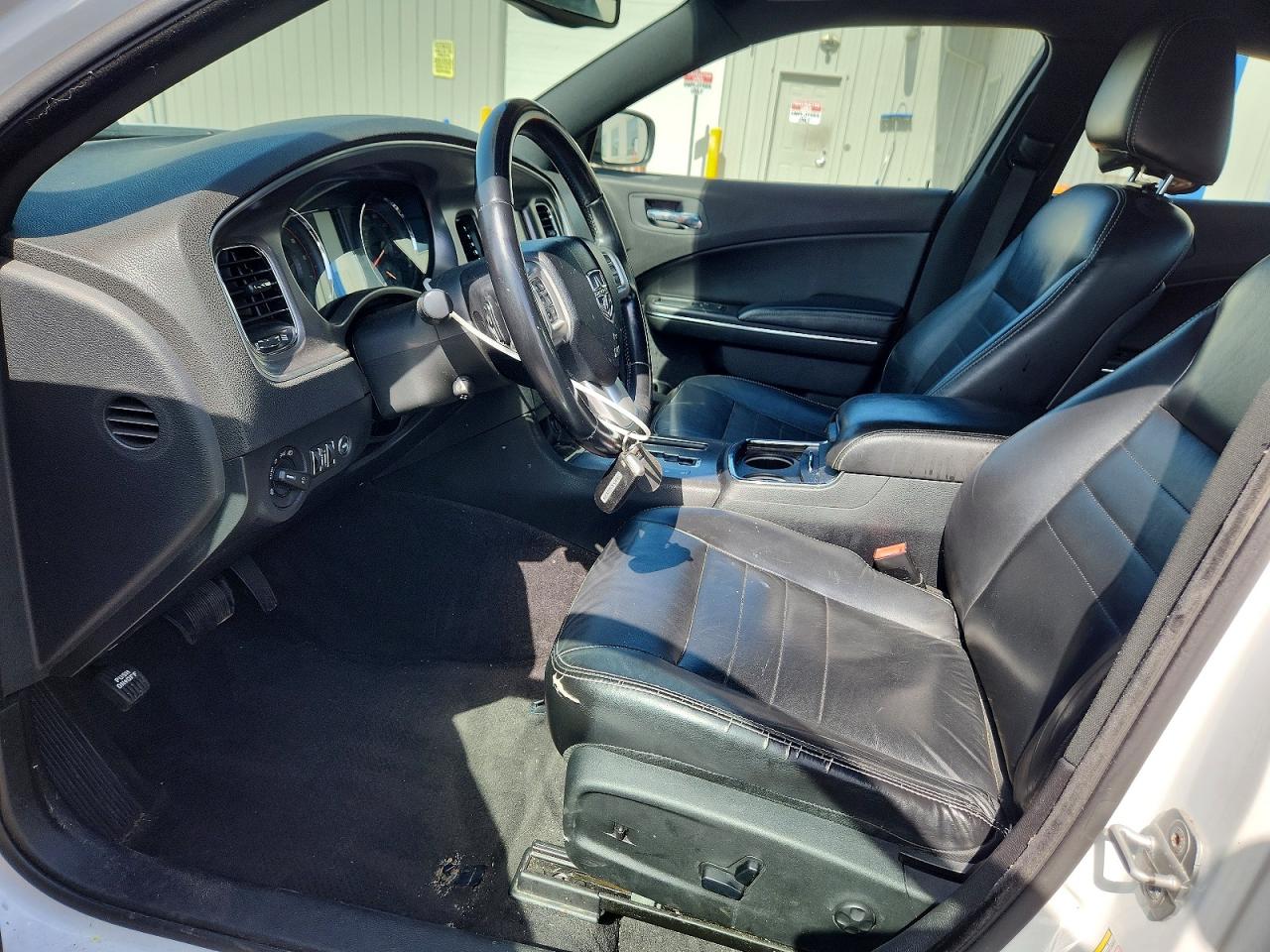 2011 DODGE CHARGER
