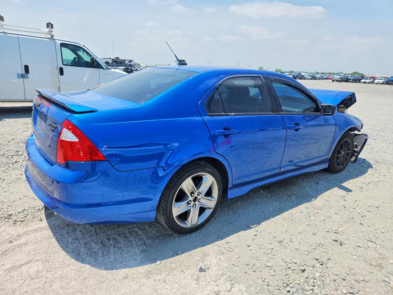 2011 FORD FUSION