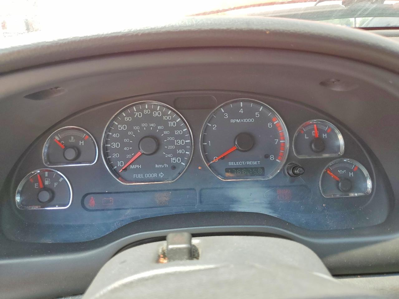 2004 FORD MUSTANG