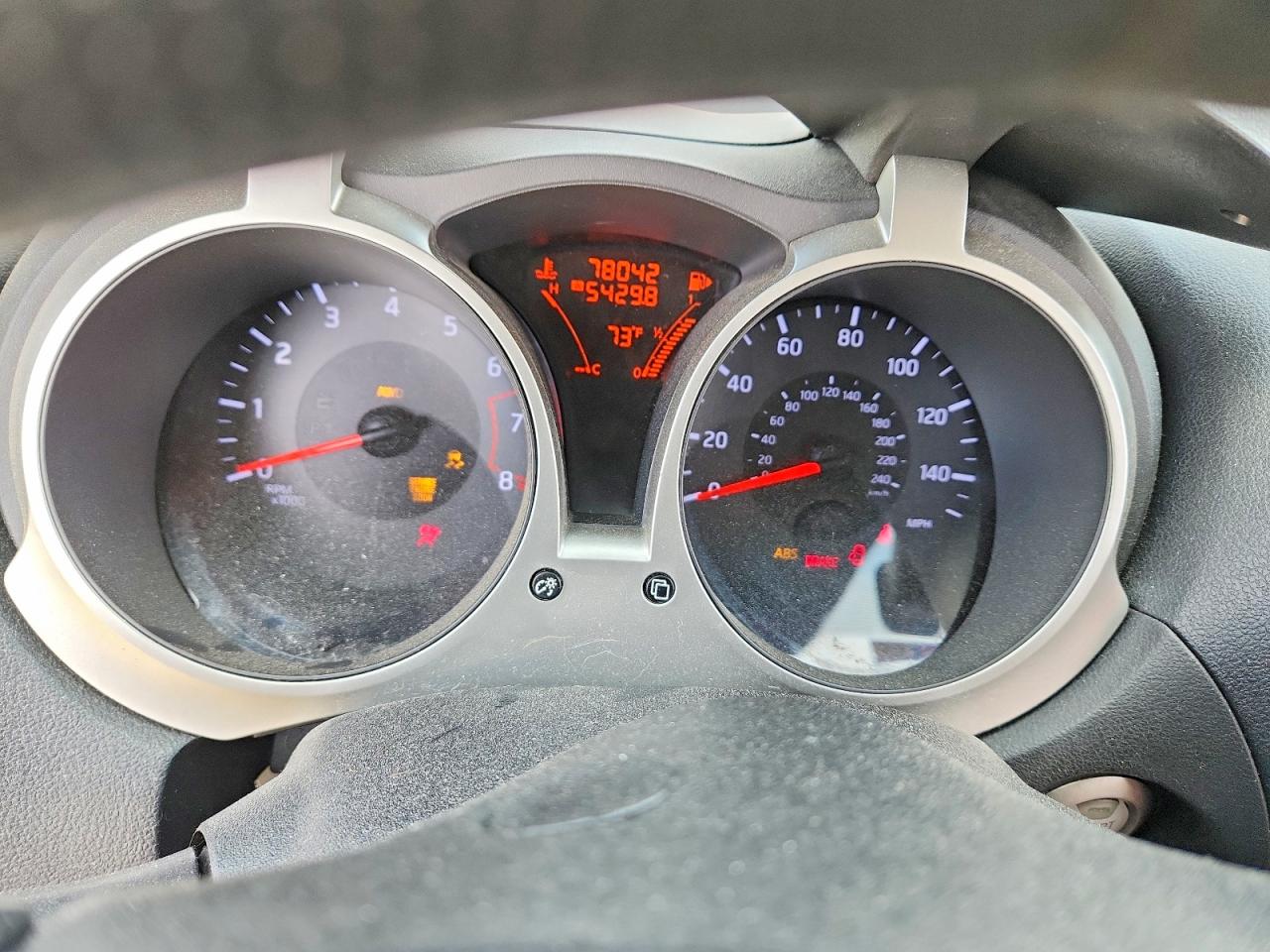 2015 NISSAN JUKE