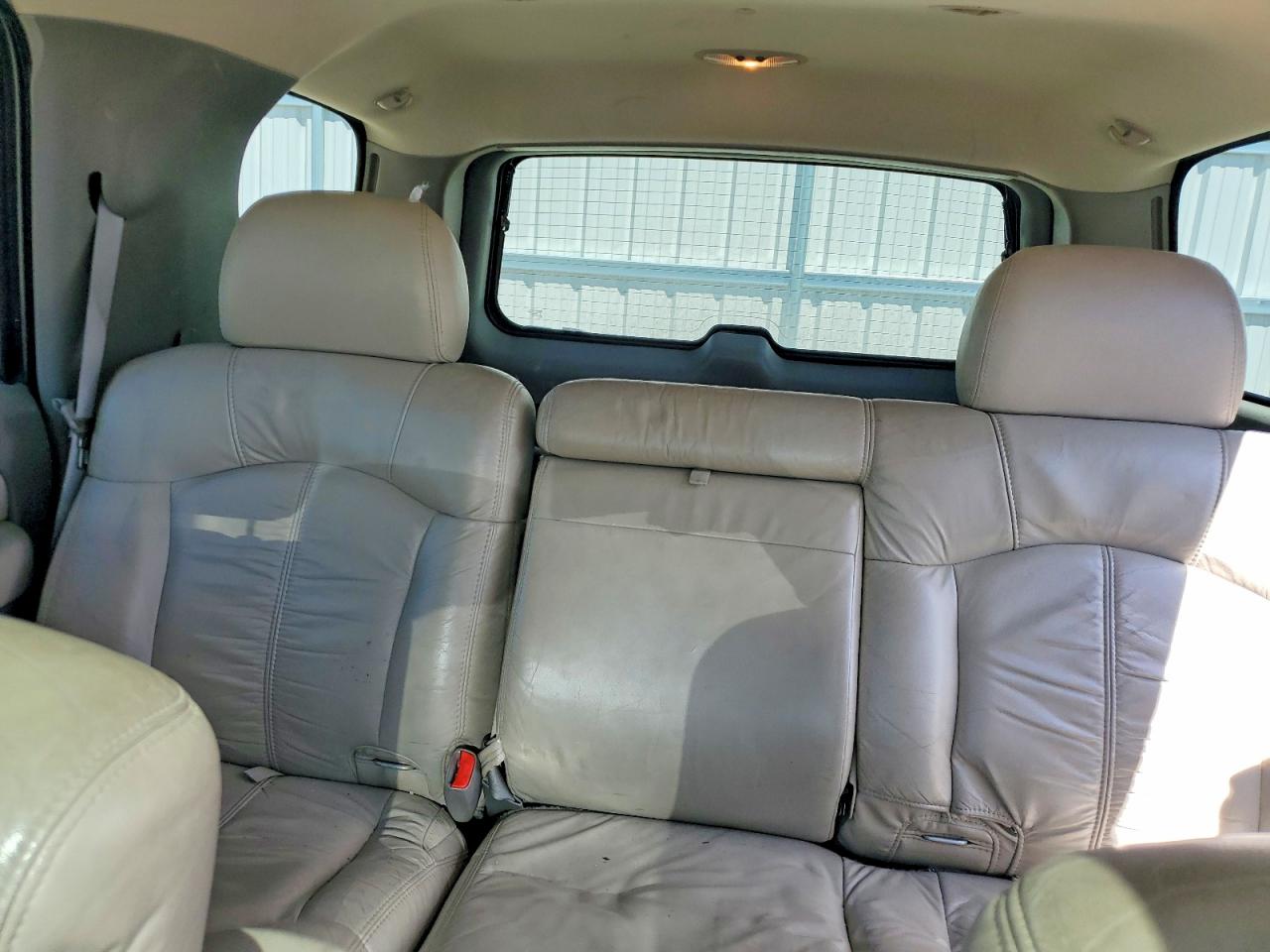 2002 CHEVROLET TAHOE