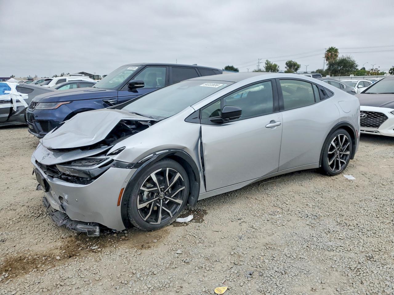 2024 TOYOTA PRIUS