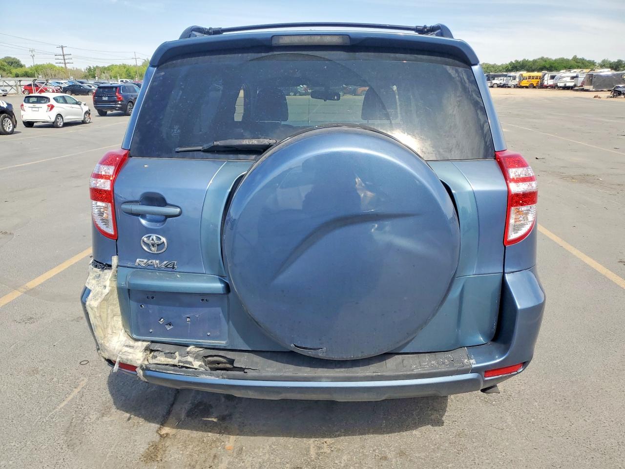2011 TOYOTA RAV4
