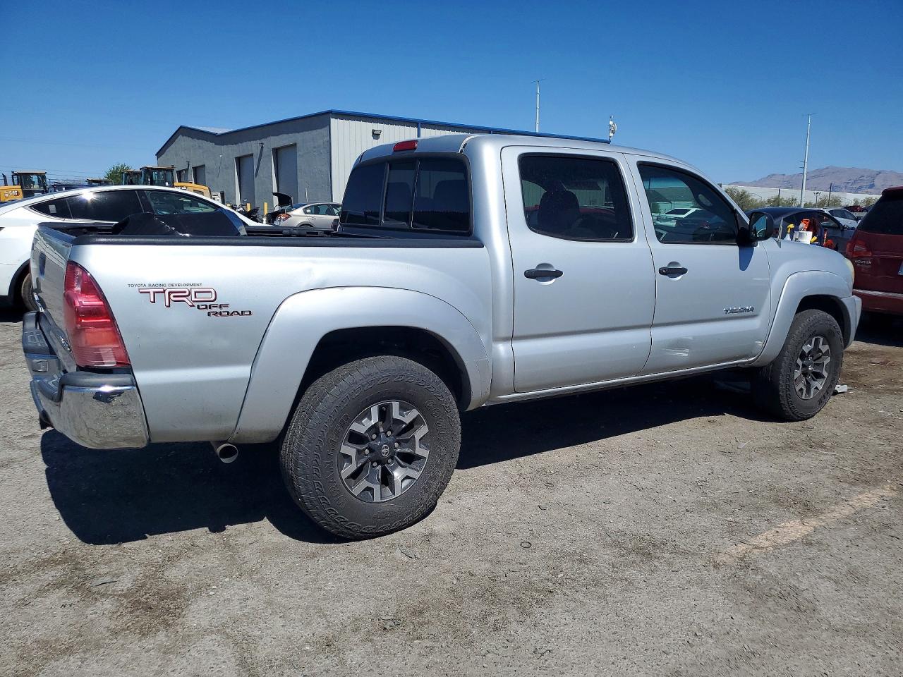 2005 TOYOTA TACOMA DOU