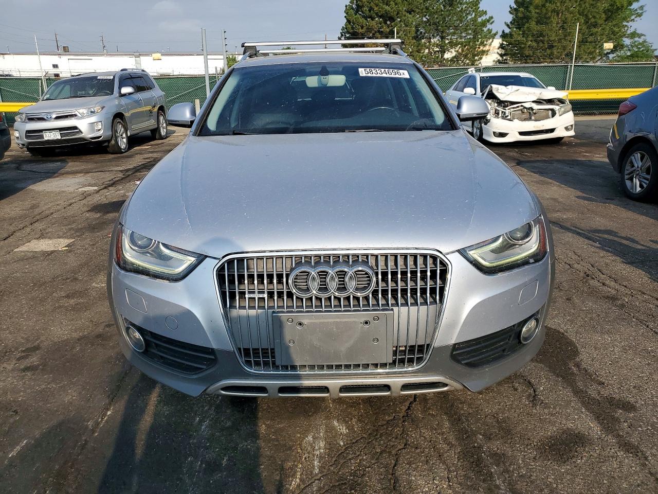 2016 AUDI A4