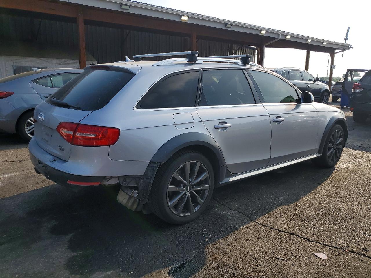 2016 AUDI A4