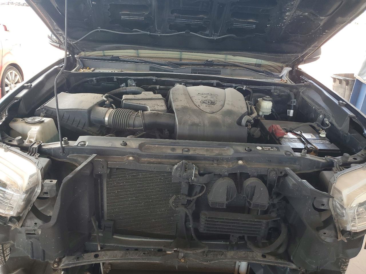 2017 TOYOTA TACOMA