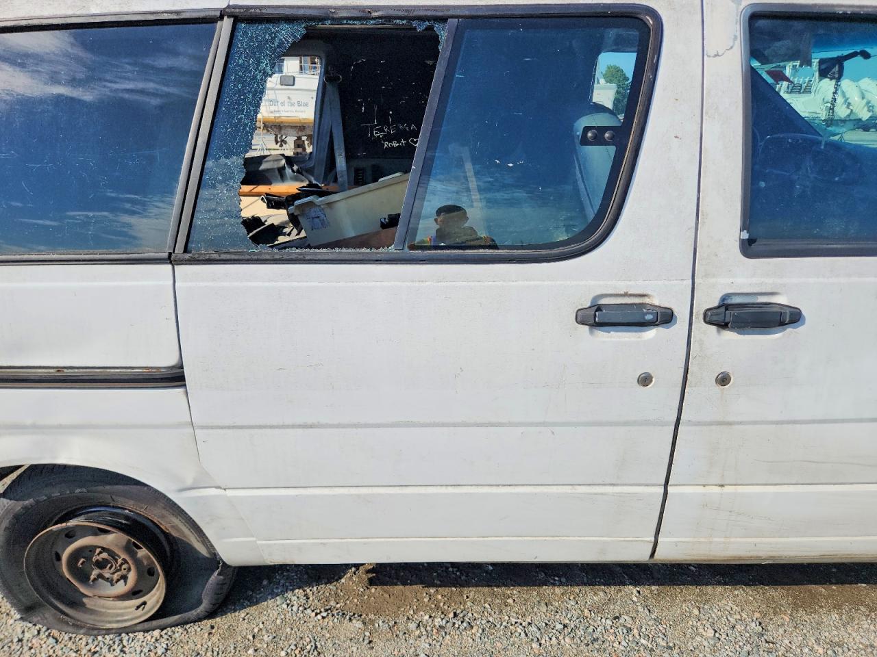 1996 FORD AEROSTAR