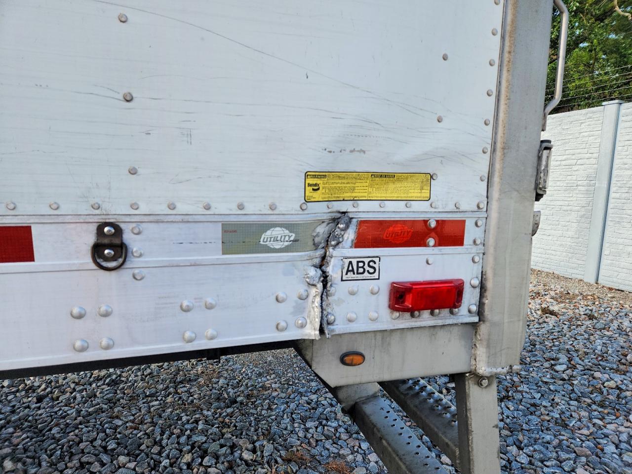 2016 UTILITY TRAILER TRAILER