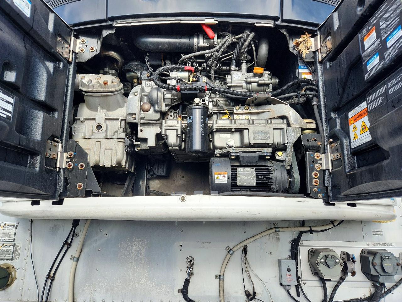 2016 UTILITY TRAILER TRAILER