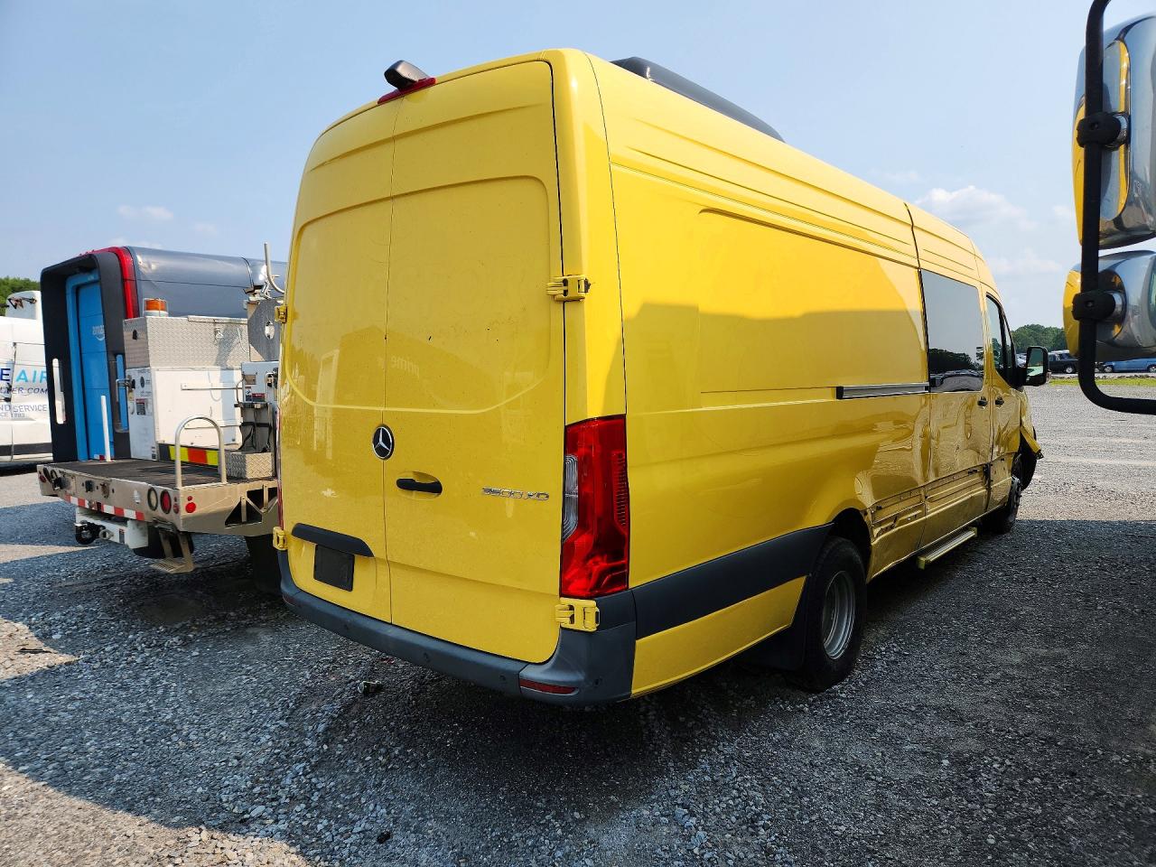 2024 MERCEDES-BENZ SPRINTER