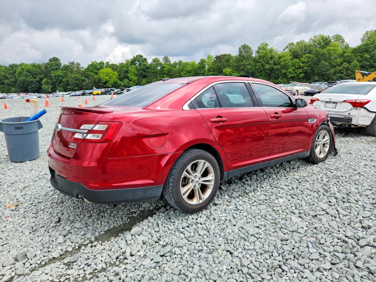 2015 FORD TAURUS