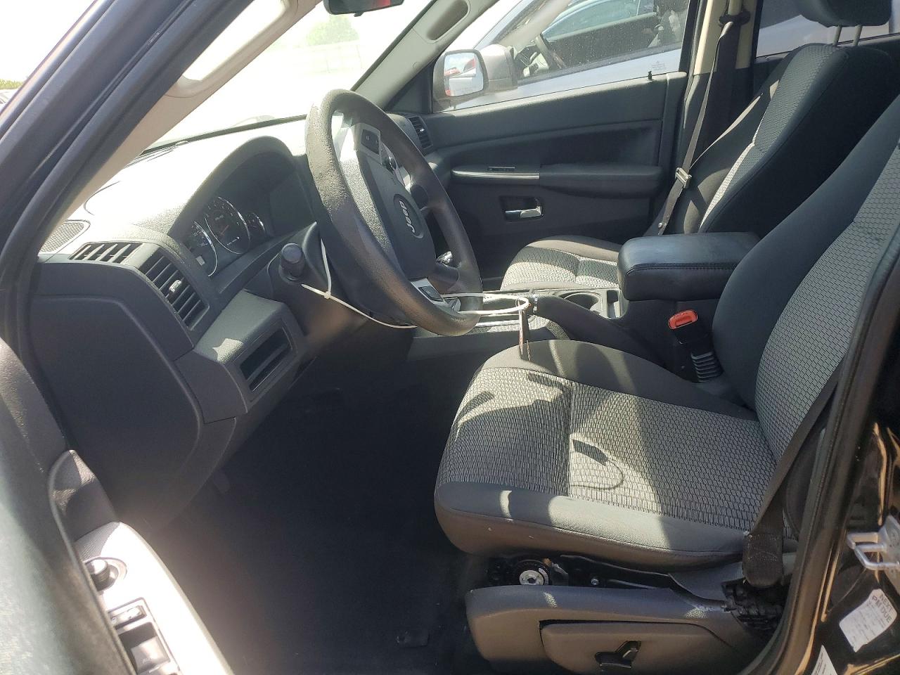 2010 JEEP CHEROKEE