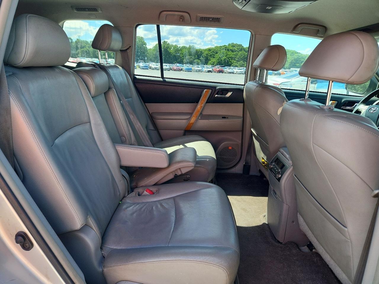 2008 TOYOTA HIGHLANDER