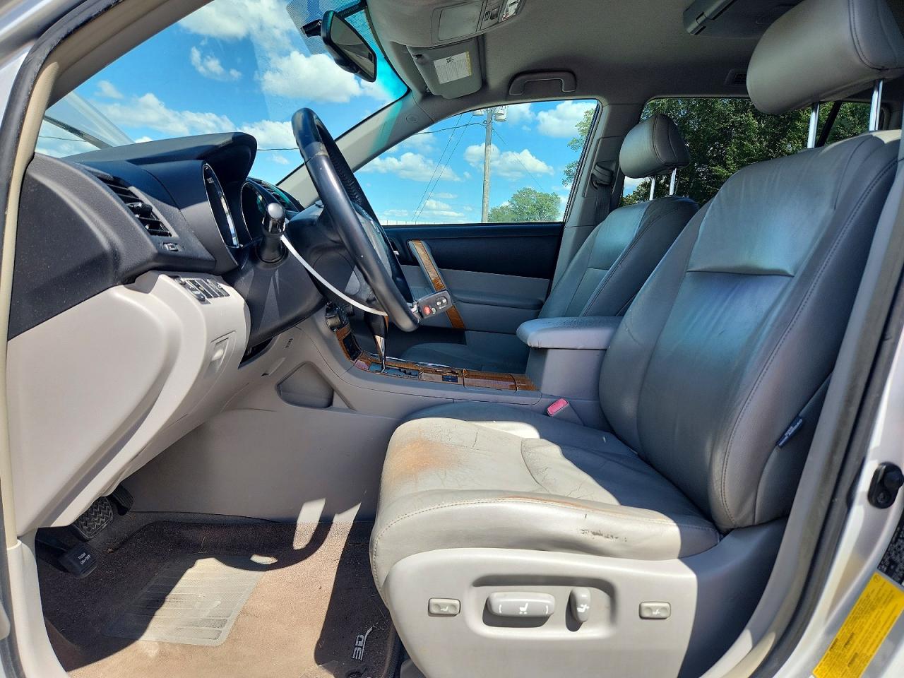 2008 TOYOTA HIGHLANDER