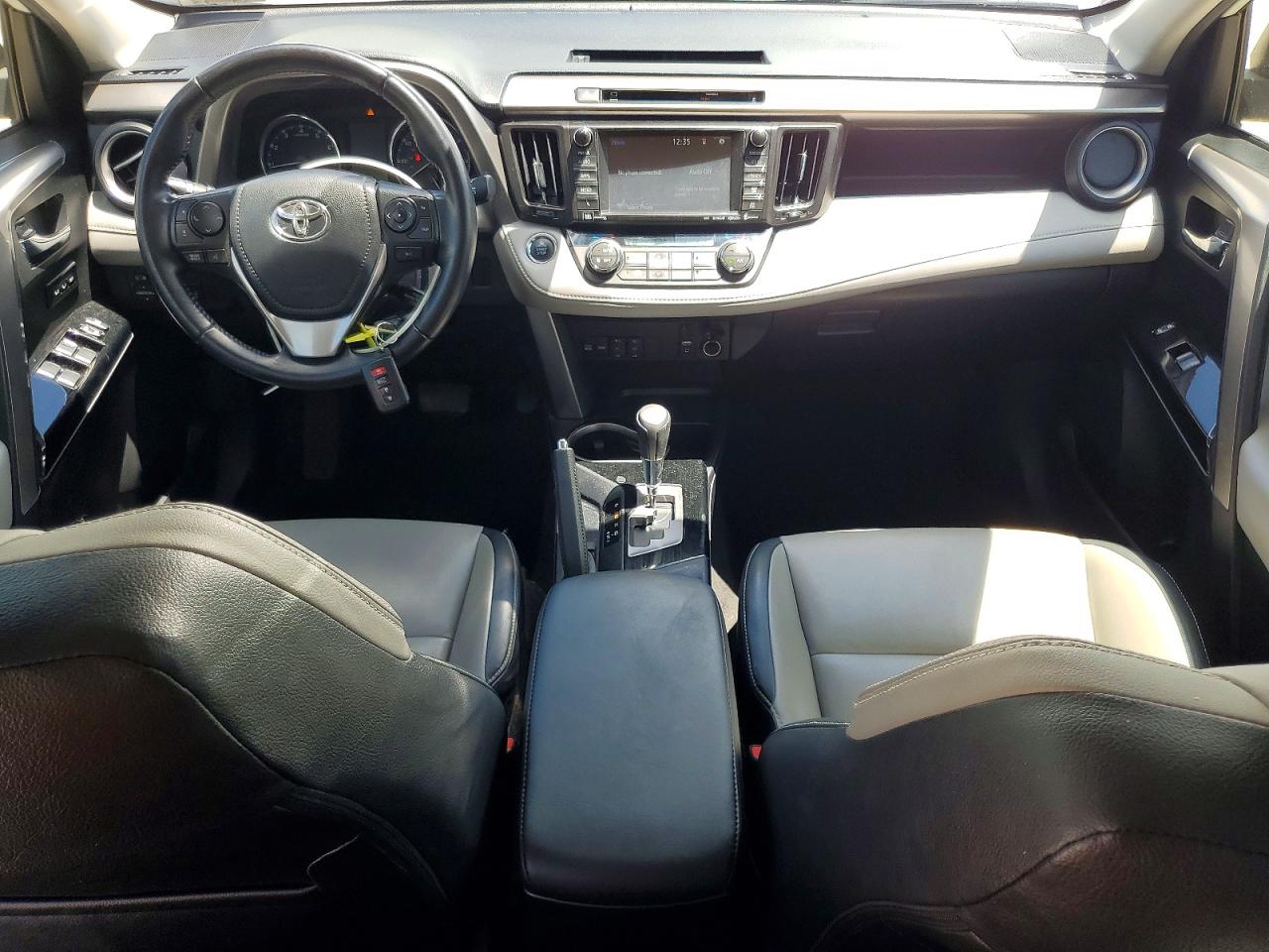 2016 TOYOTA RAV4