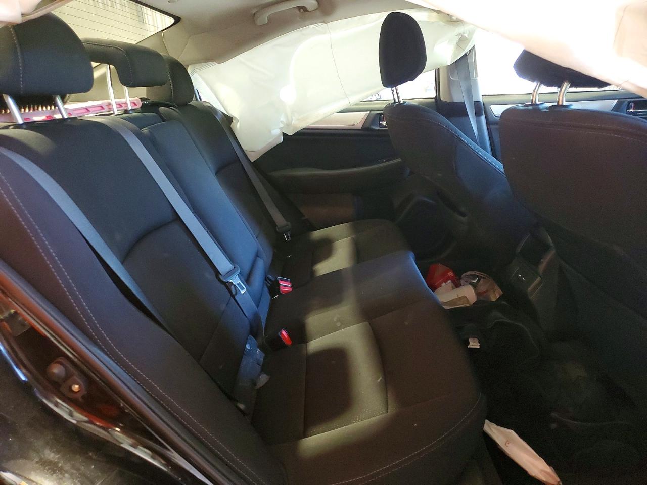 2018 SUBARU LEGACY