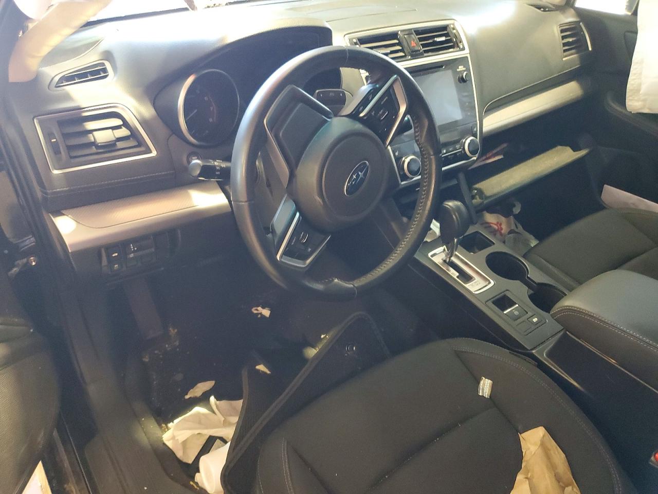 2018 SUBARU LEGACY