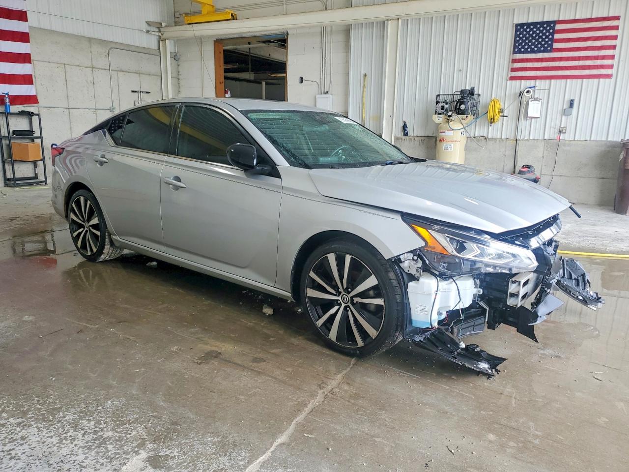 2022 NISSAN ALTIMA