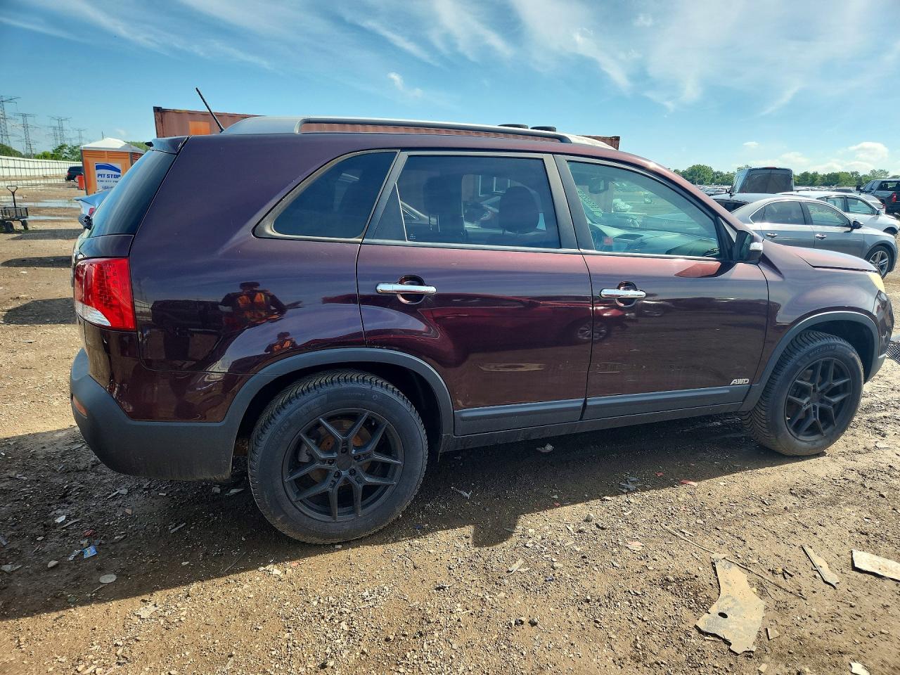 2011 KIA SORENTO