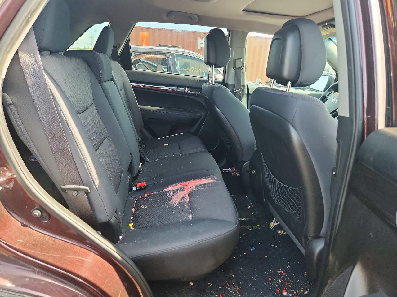 2011 KIA SORENTO