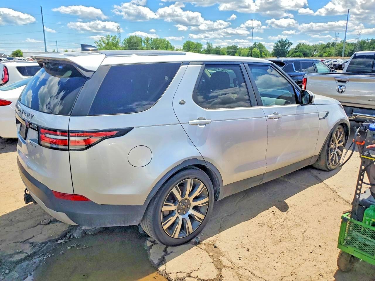 2018 LAND ROVER DISCOVERY