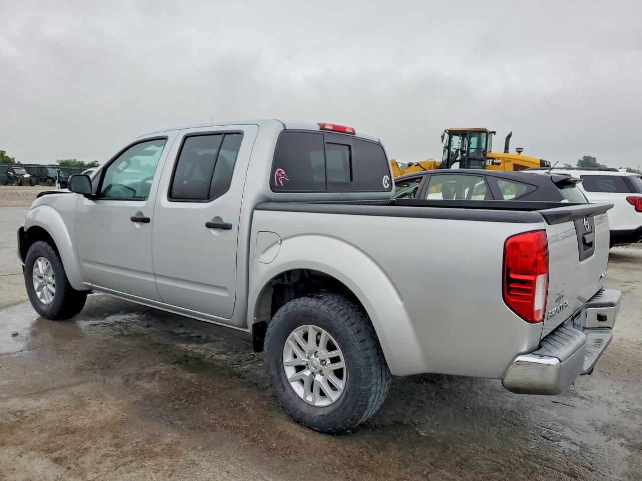 2016 NISSAN FRONTIER