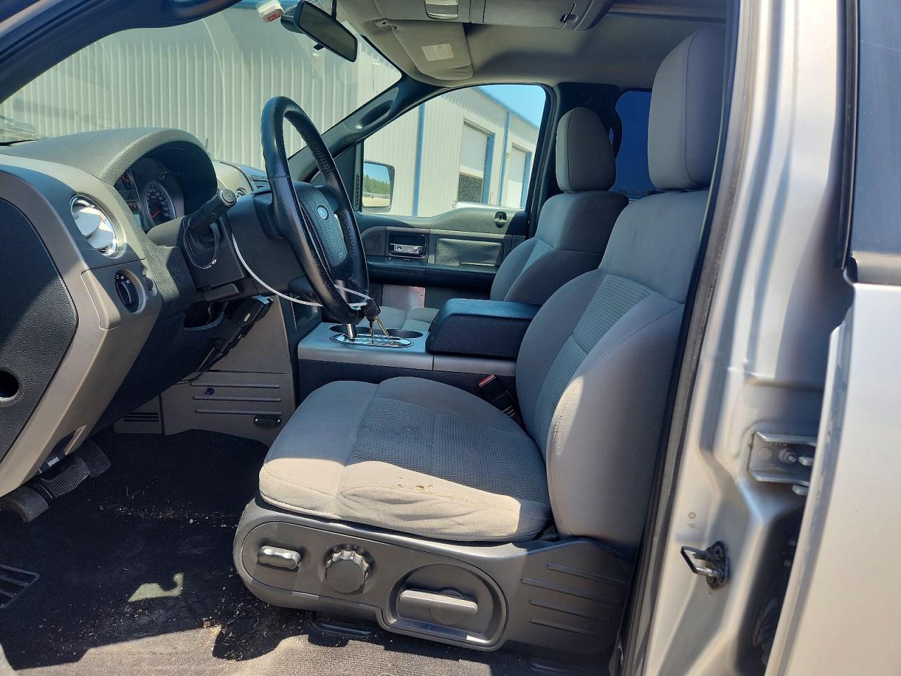 2005 FORD F150