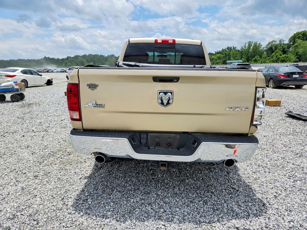 2011 DODGE RAM 1500