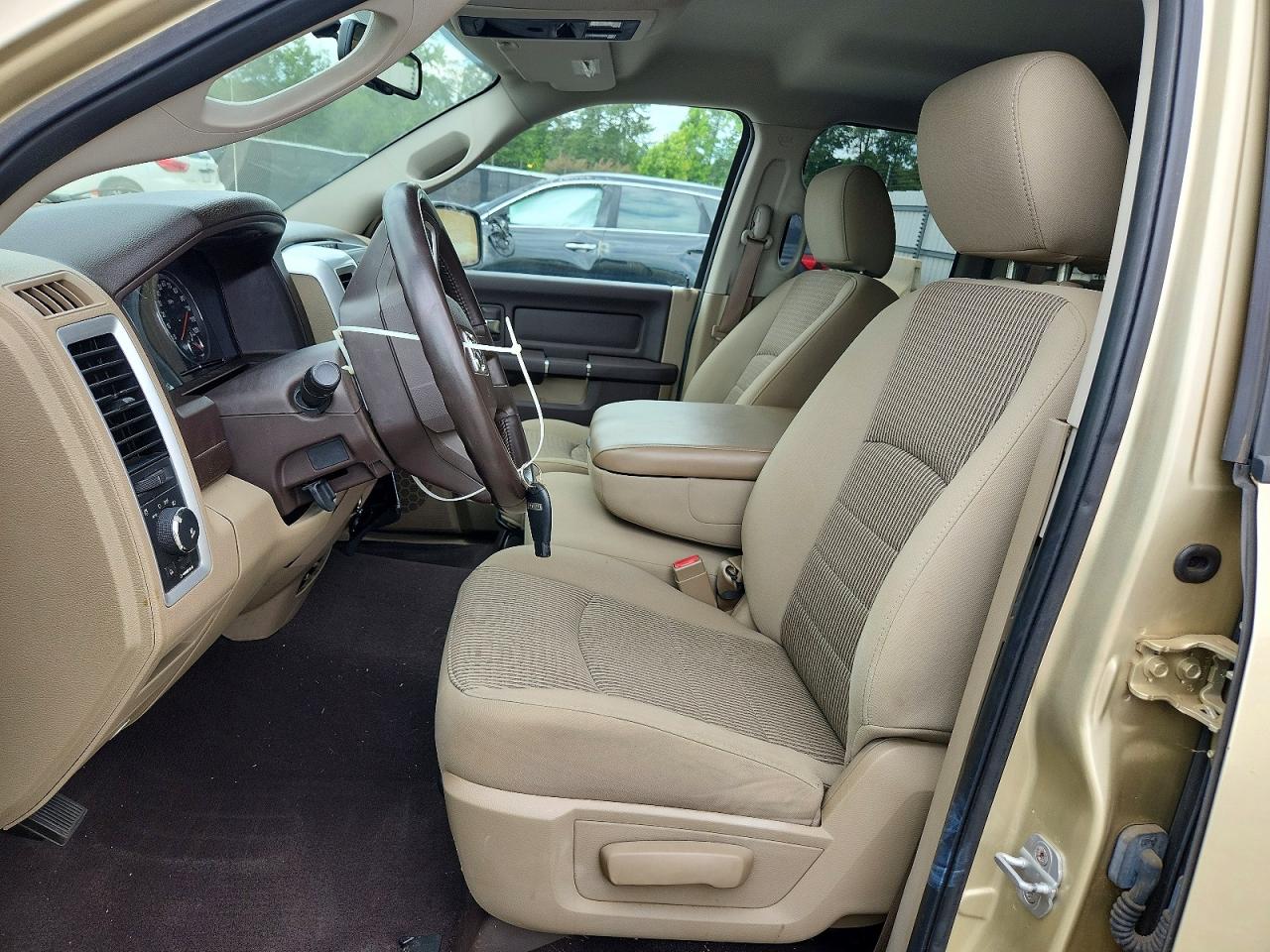 2011 DODGE RAM 1500