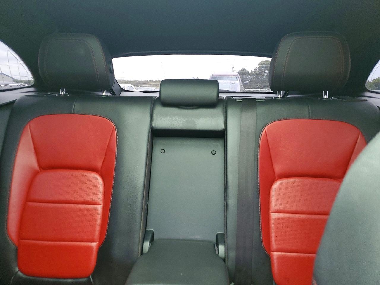2018 JAGUAR F-PACE