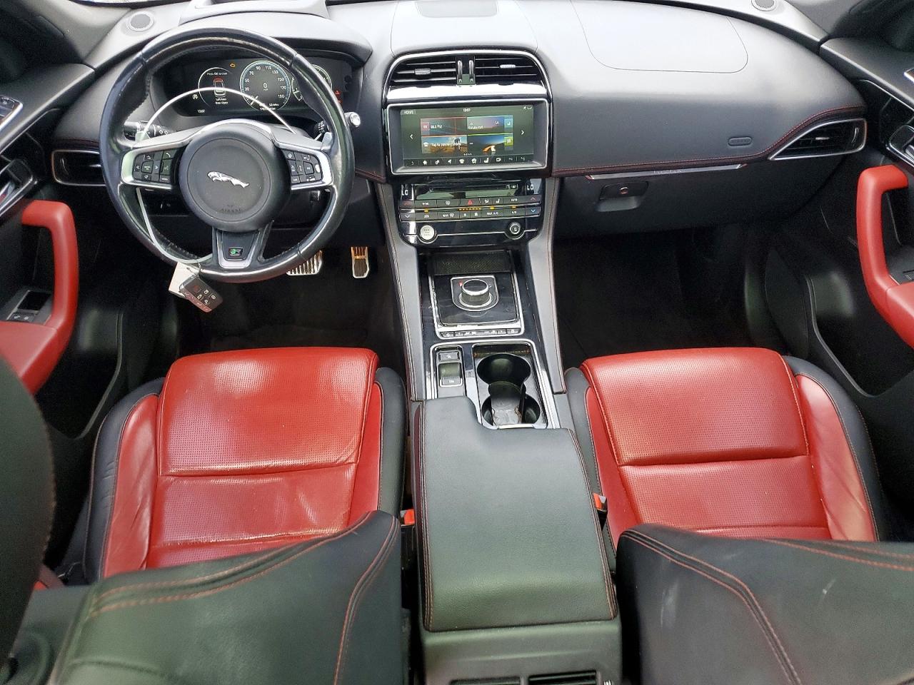 2018 JAGUAR F-PACE