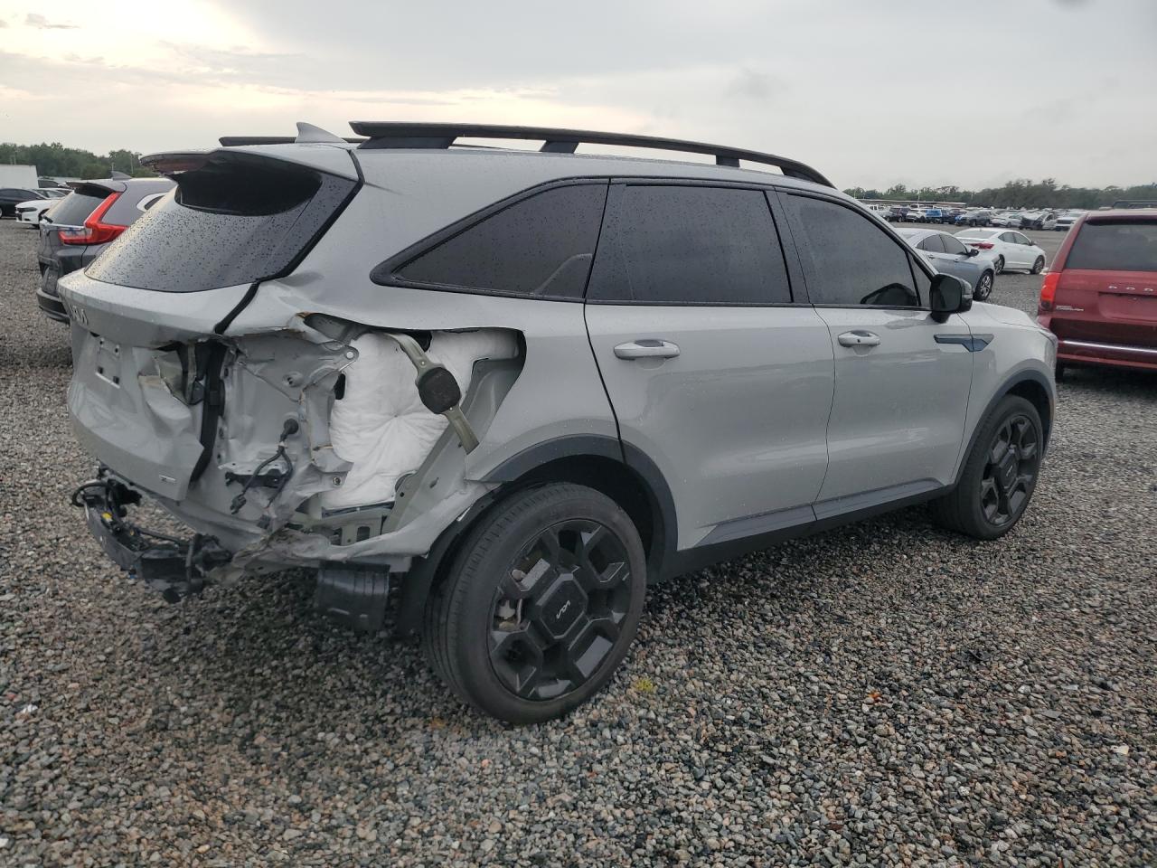 2024 KIA SORENTO