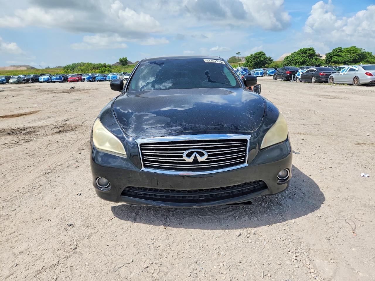 2012 INFINITI M37