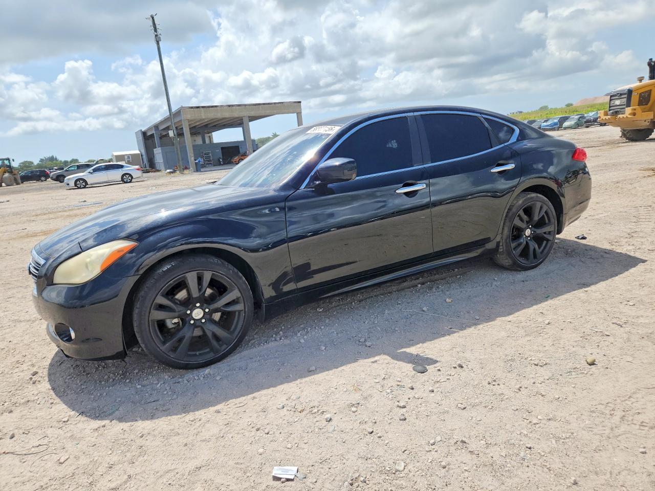 2012 INFINITI M37