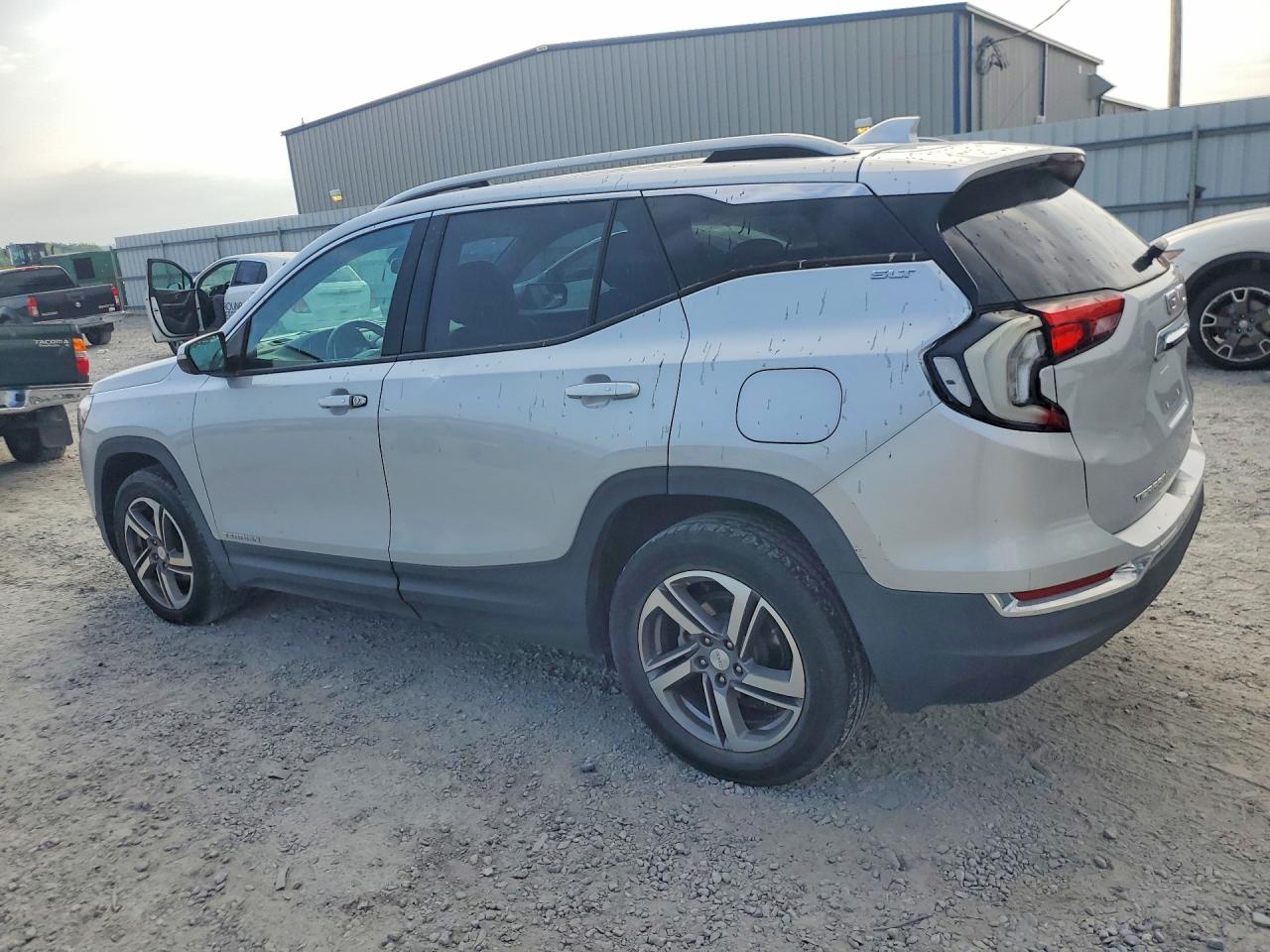 2021 GMC TERRAIN