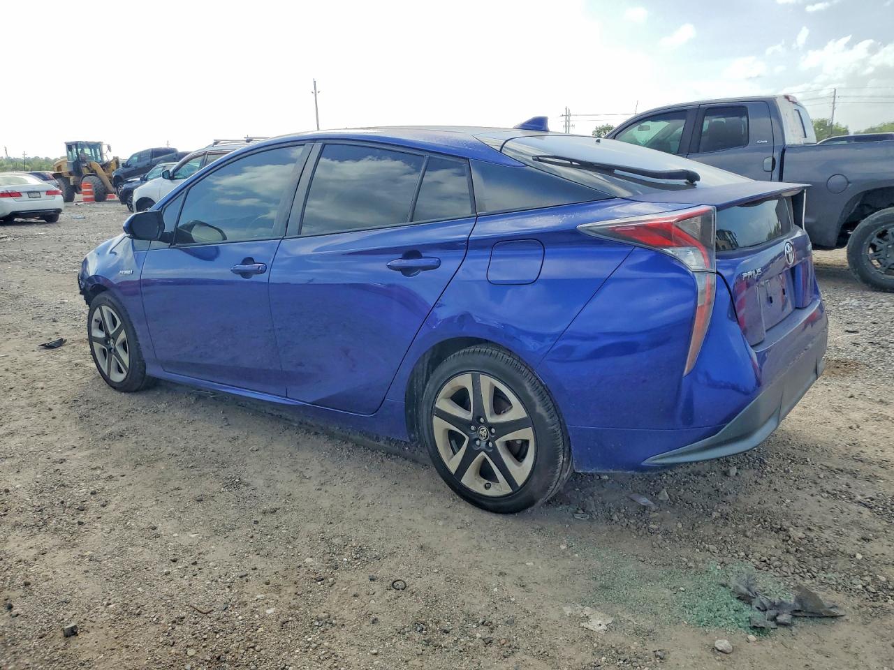 2016 TOYOTA PRIUS