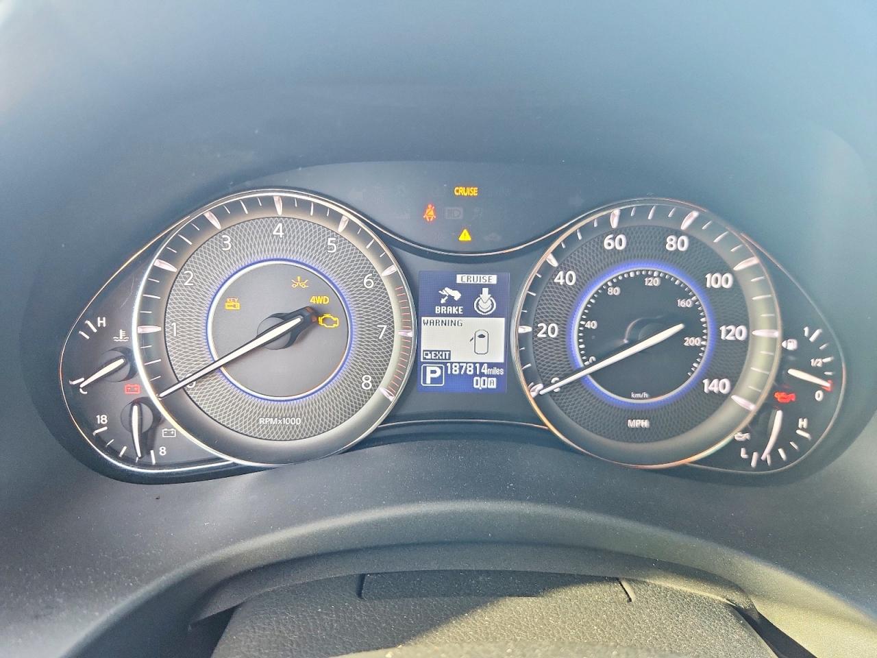 2016 INFINITI QX80