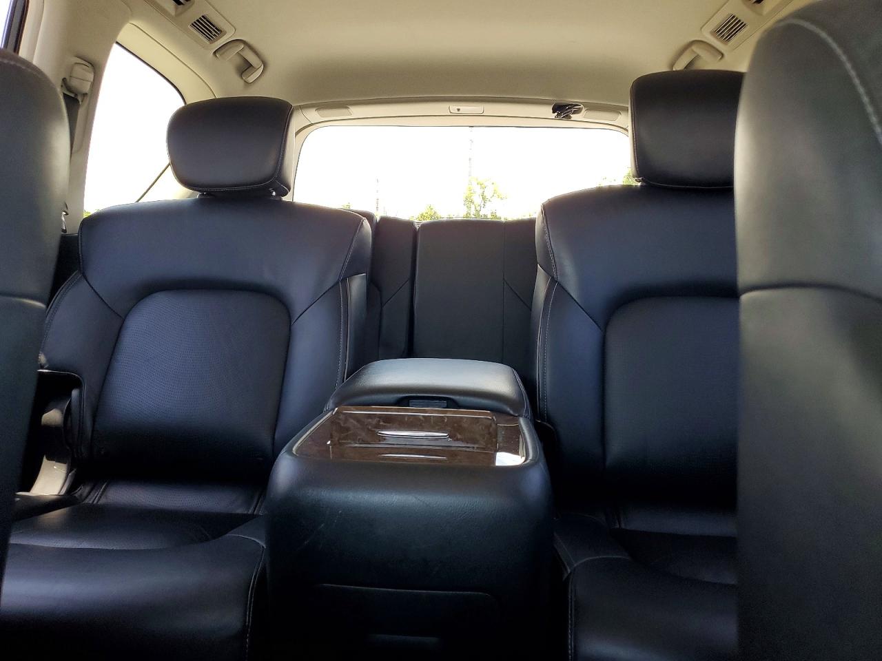 2016 INFINITI QX80