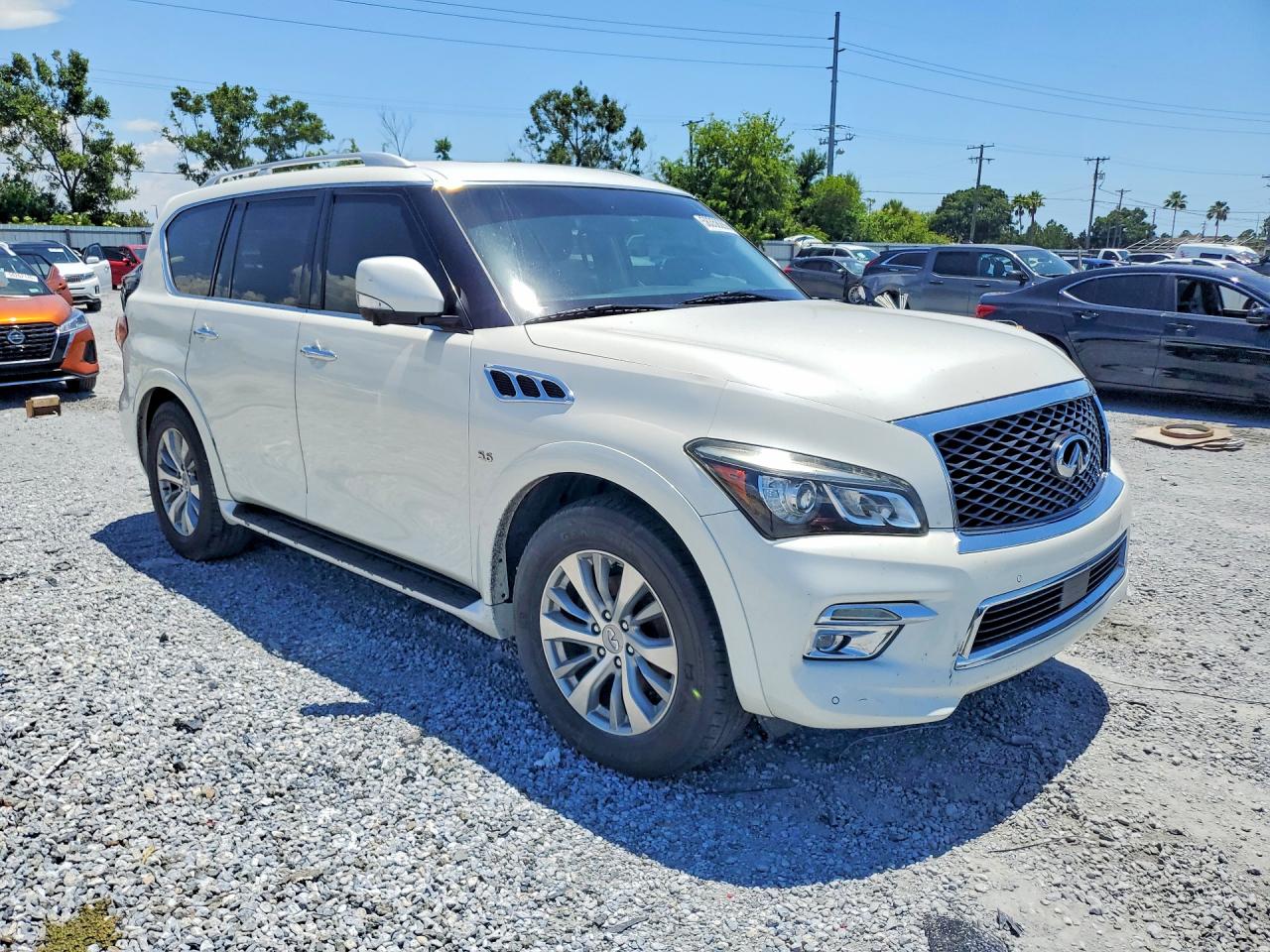 2016 INFINITI QX80