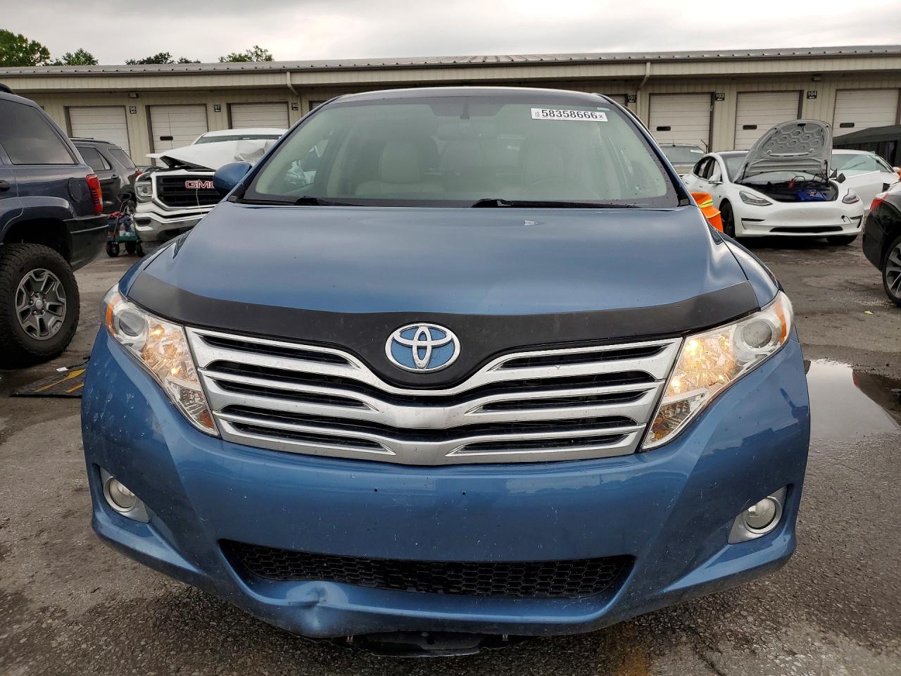 2010 TOYOTA VENZA