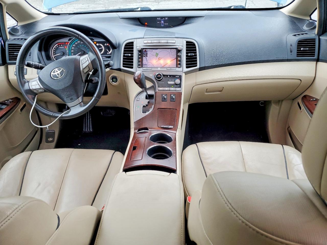 2010 TOYOTA VENZA